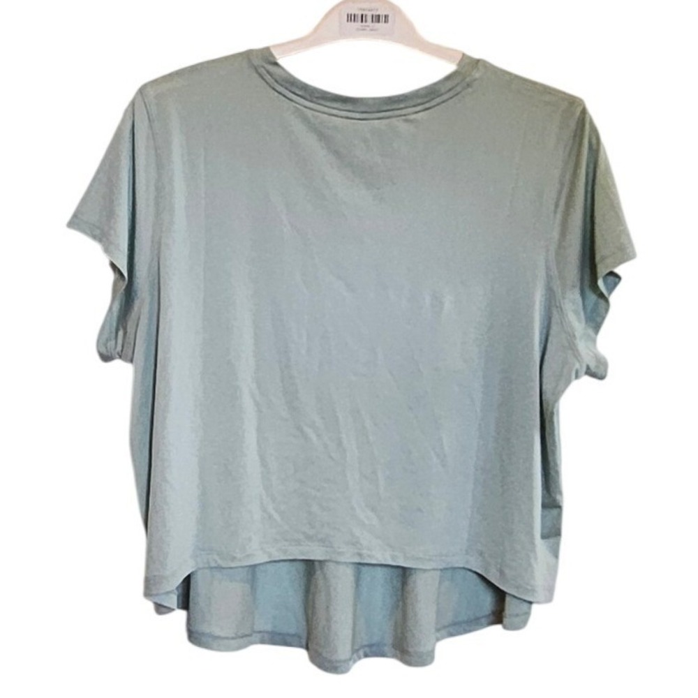 Lululemon Relaxed Short Sleeve T-Shirt Sage Green High-Low Boxy Crew Neck Tee